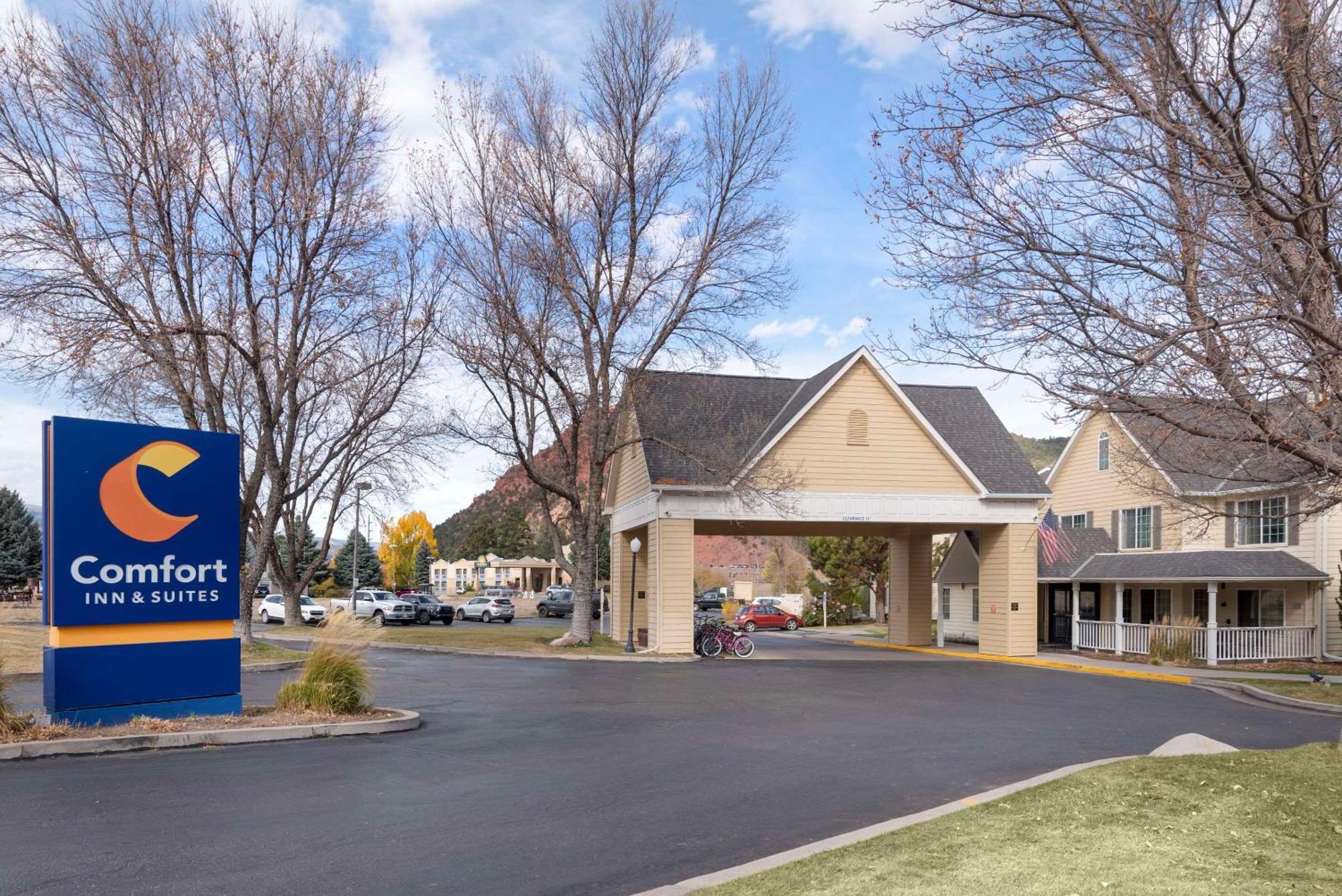 Comfort Inn & Suites Carbondale On The Roaring Fork מראה חיצוני תמונה
